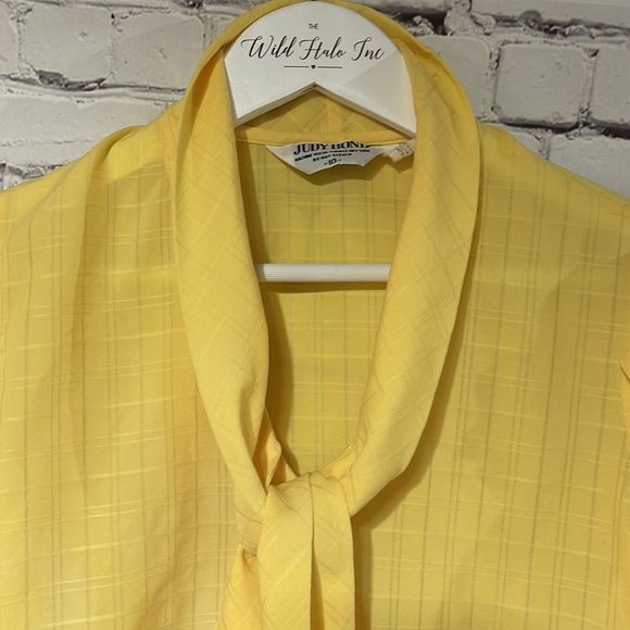 Vintage Yellow Tie Neck Short Sleeved Button-Up Size 10 - Picture 6 of 15